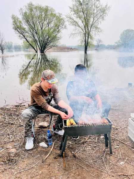 龙湖钓鱼烧烤怎么样，龙湖镇钓鱼？-图3