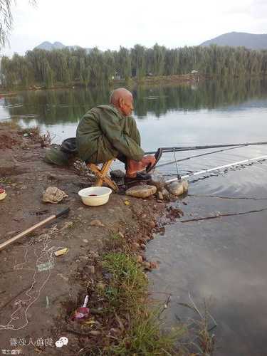 钓鱼大爷实力怎么样，钓鱼大爷遇到对手了？-图2