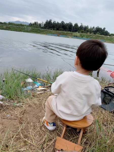 半岛小孩钓鱼怎么样，半岛小孩钓鱼怎么样了-图3