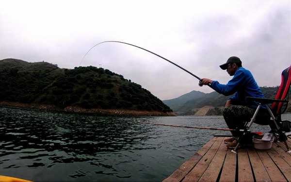 浪华钓鱼怎么样，浪华钓鱼怎么样好钓吗-图1